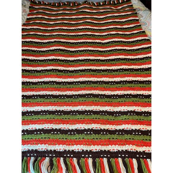 Vtg Crocheted Fringe Afghan 72"x51" Cozy Brown Orange Cream Green Grannycore MCM - Picture 1 of 7